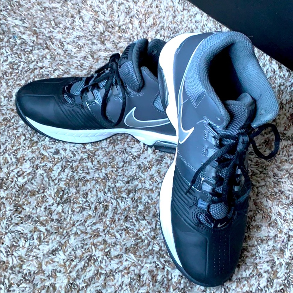 Nike Women’s Basketball shoes 9.5